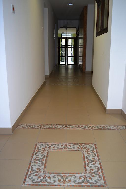 Hostel S Novi Sad Bagian luar foto