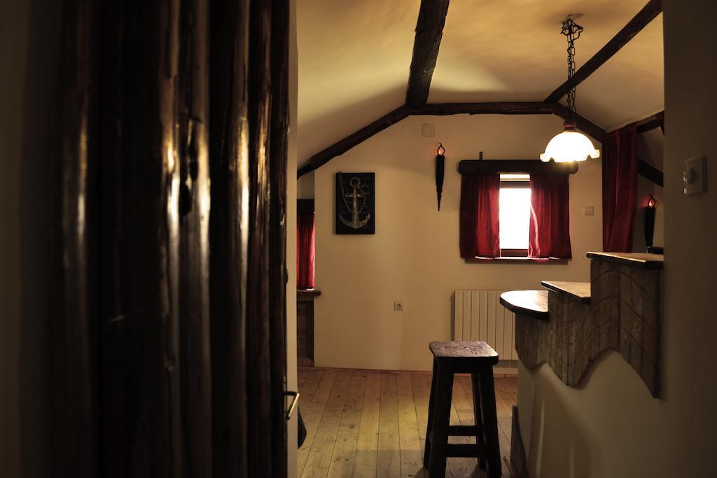 Hostel S Novi Sad Ruang foto